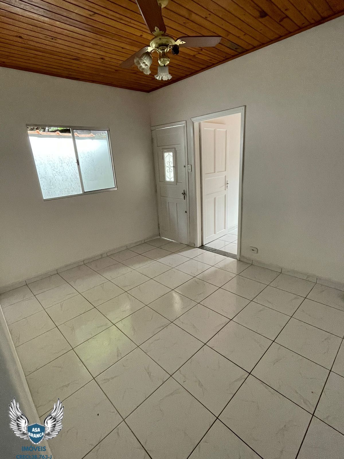 Casa à venda com 2 quartos, 50m² - Foto 22