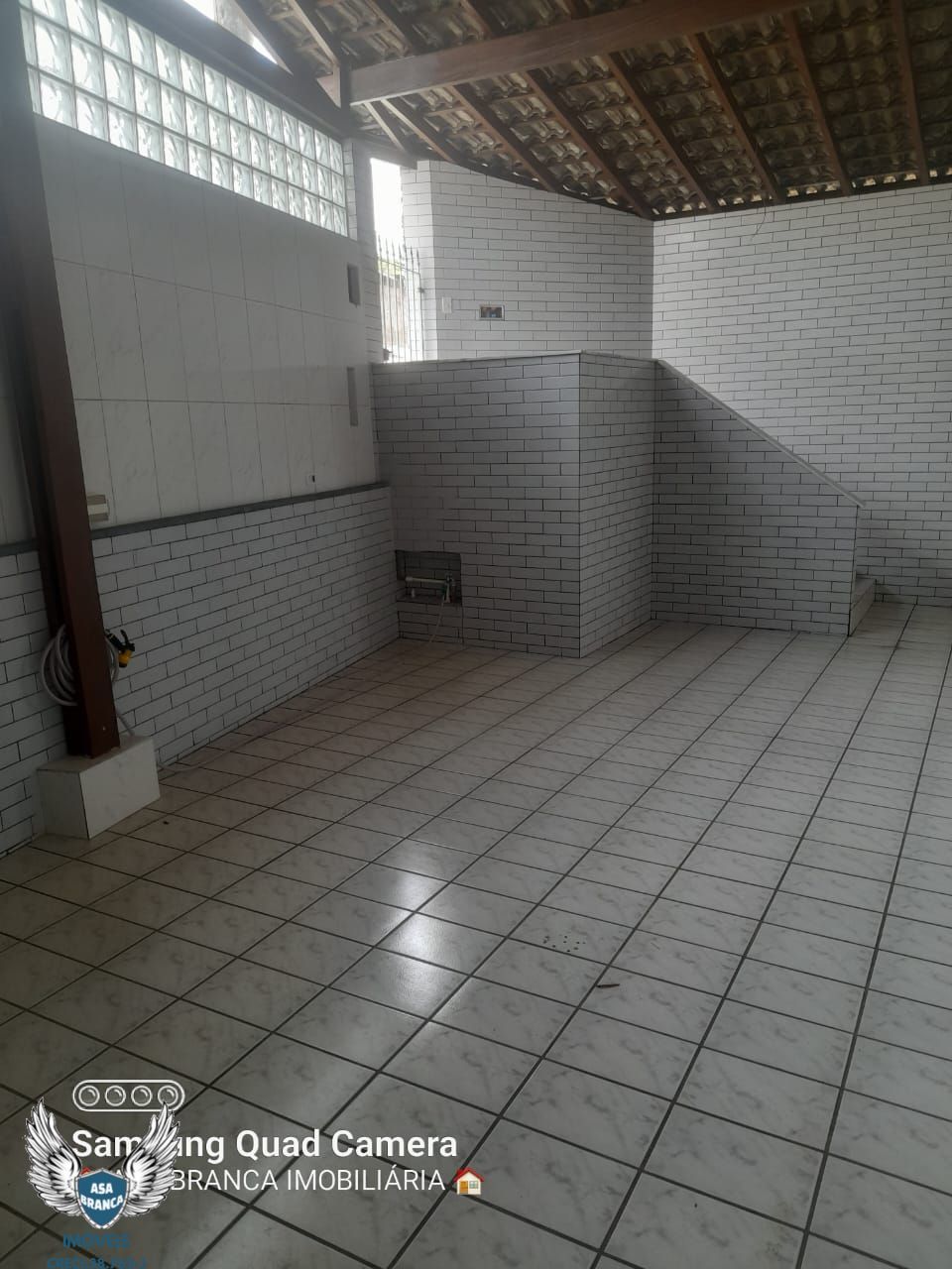 Casa à venda com 3 quartos, 250m² - Foto 25