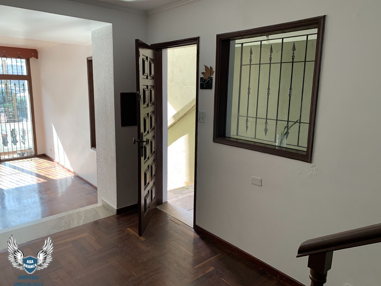 Sobrado à venda com 3 quartos, 200m² - Foto 4