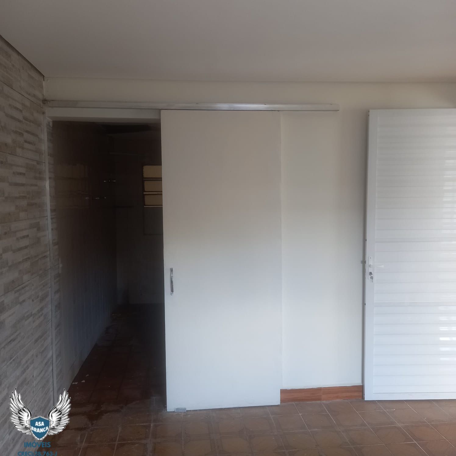 Casa à venda com 3 quartos, 98m² - Foto 23