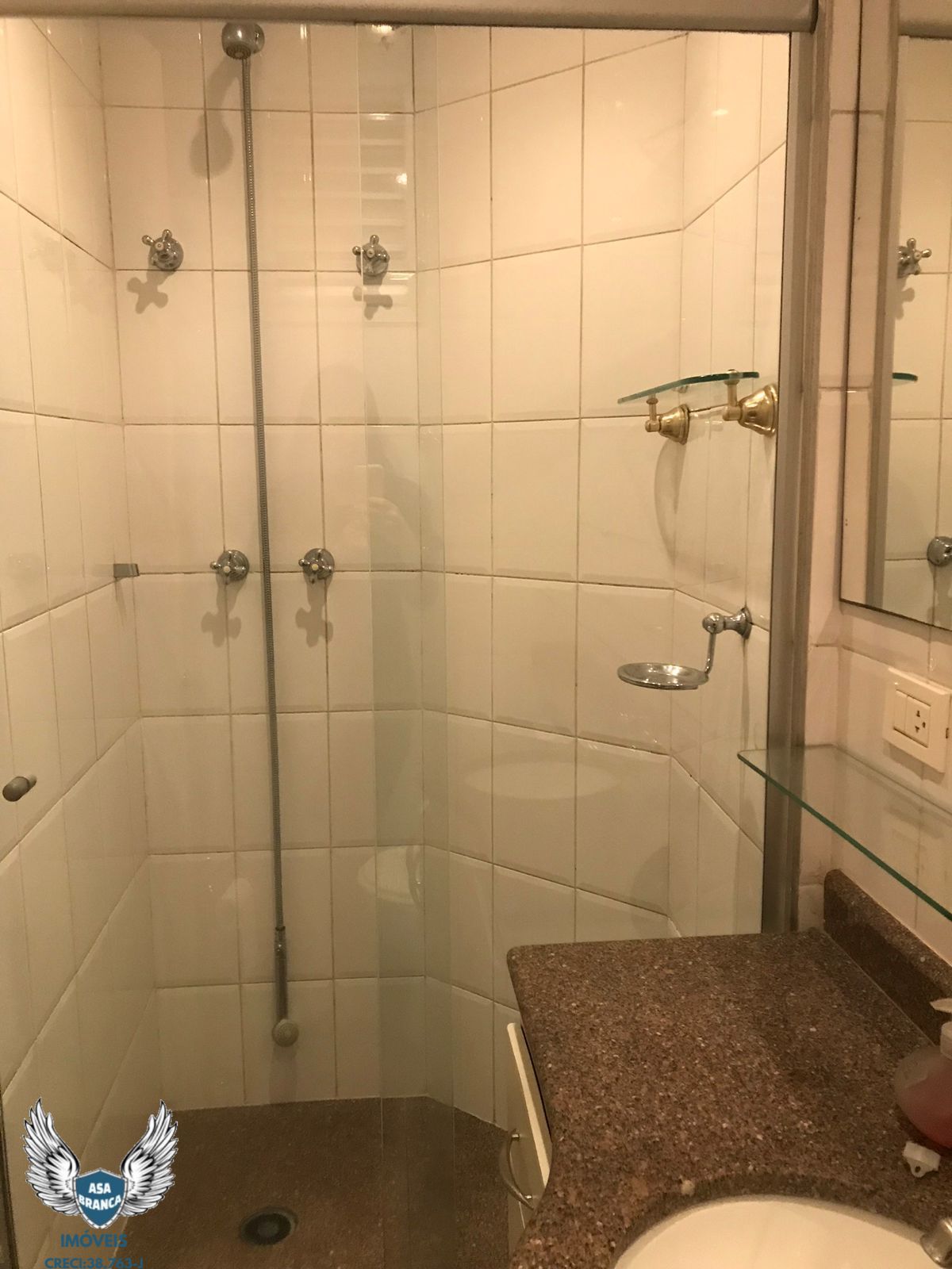 Apartamento à venda com 3 quartos, 83m² - Foto 18