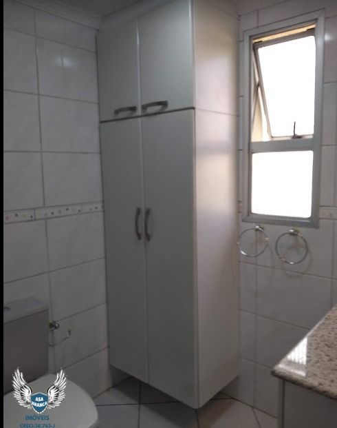 Apartamento à venda com 2 quartos, 64m² - Foto 54