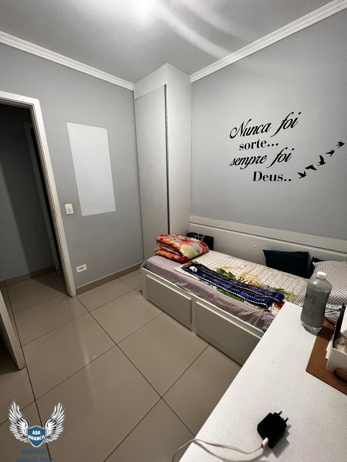 Apartamento à venda com 2 quartos, 54m² - Foto 22