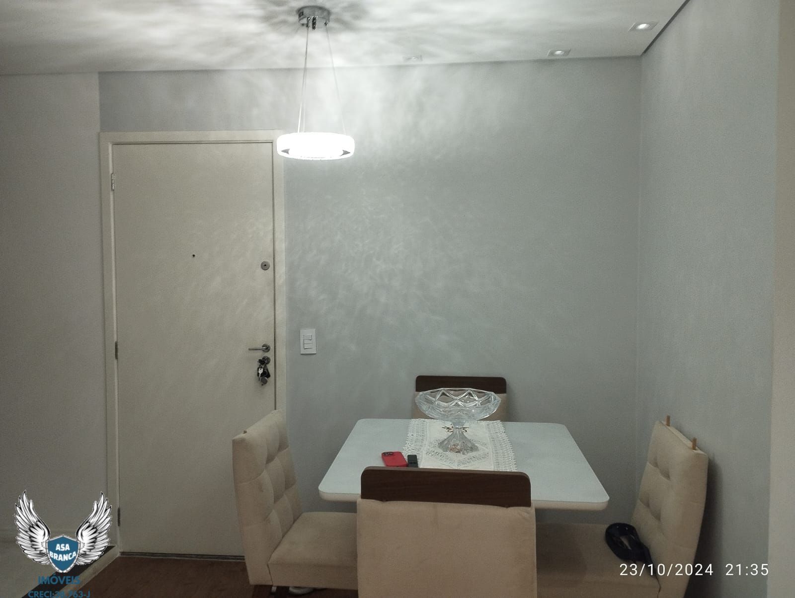 Apartamento à venda com 2 quartos, 42m² - Foto 4