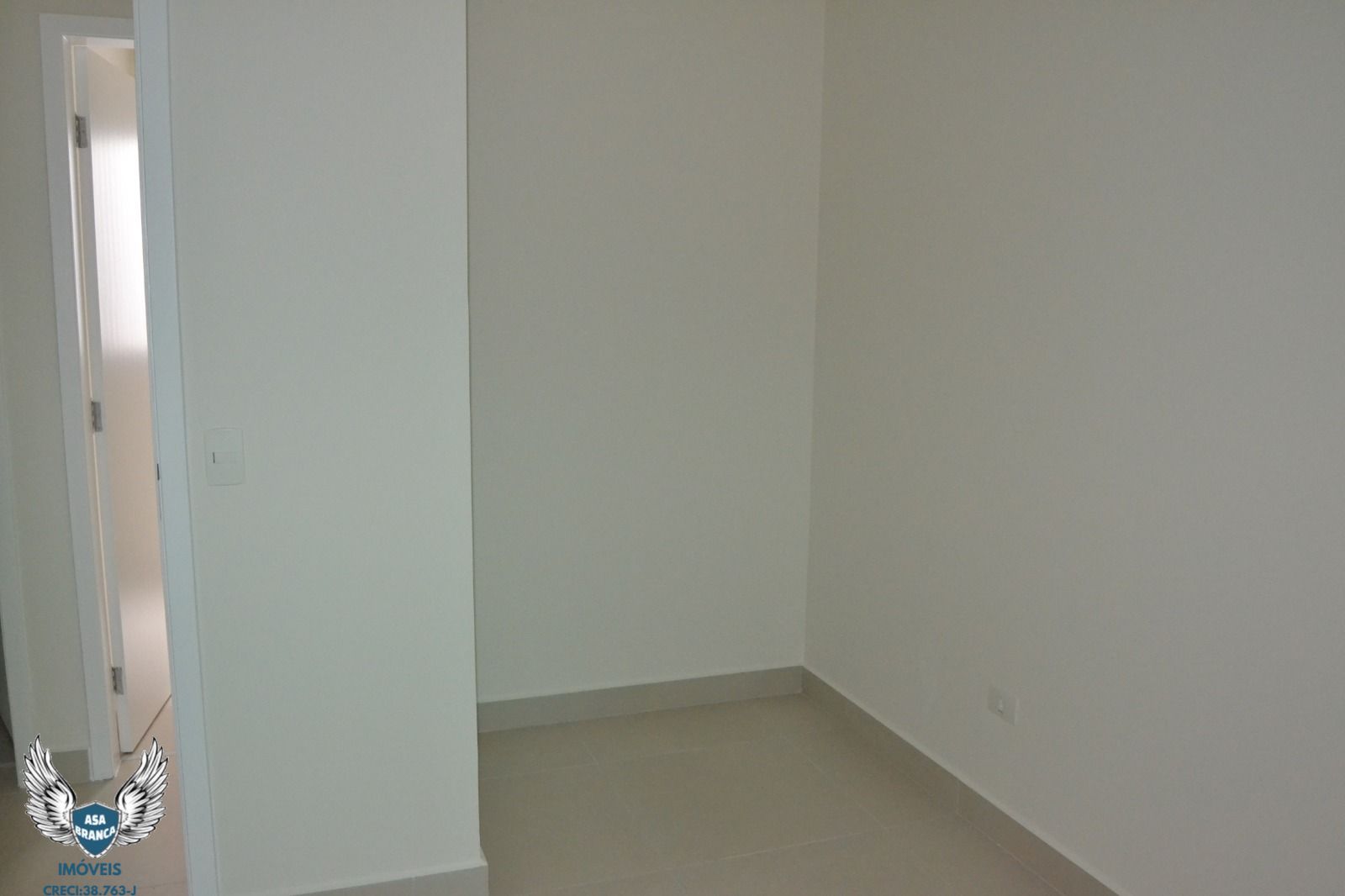 Apartamento à venda com 2 quartos, 43m² - Foto 15