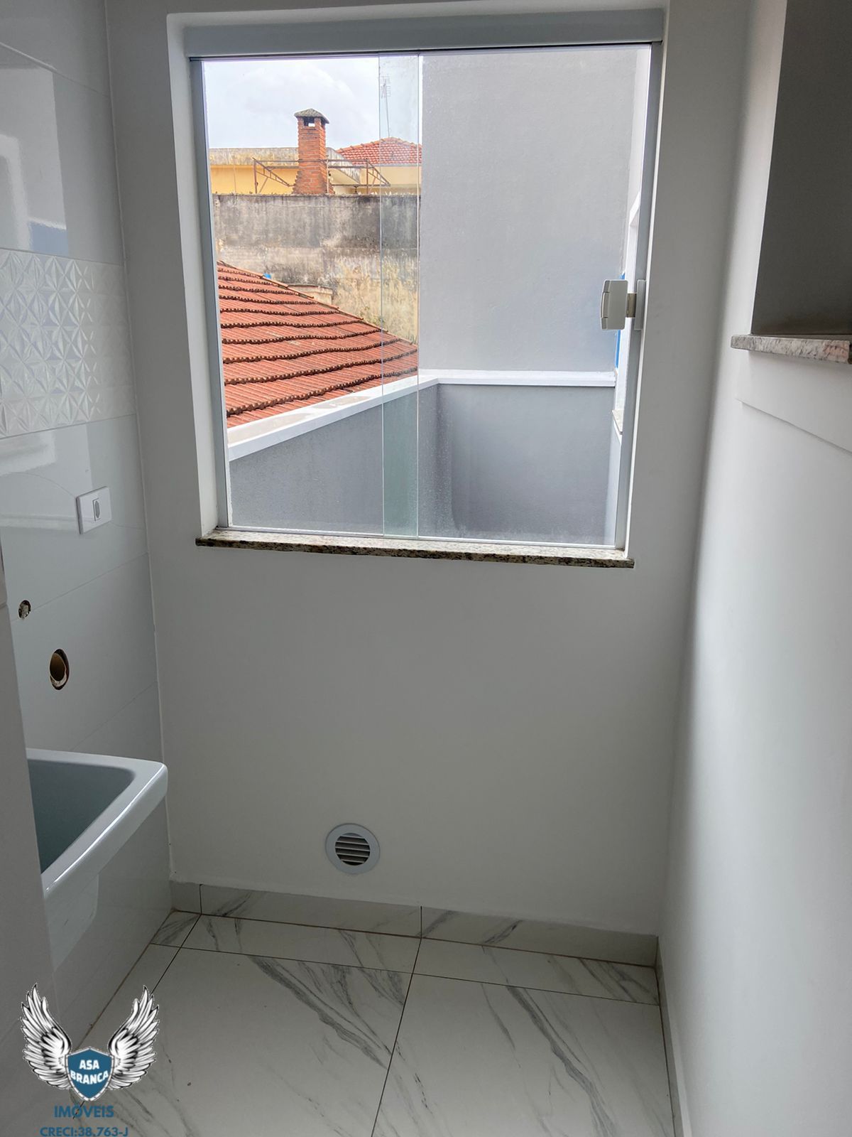 Apartamento à venda com 2 quartos, 42m² - Foto 6