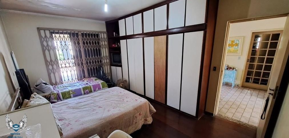 Sobrado à venda com 5 quartos, 270m² - Foto 13