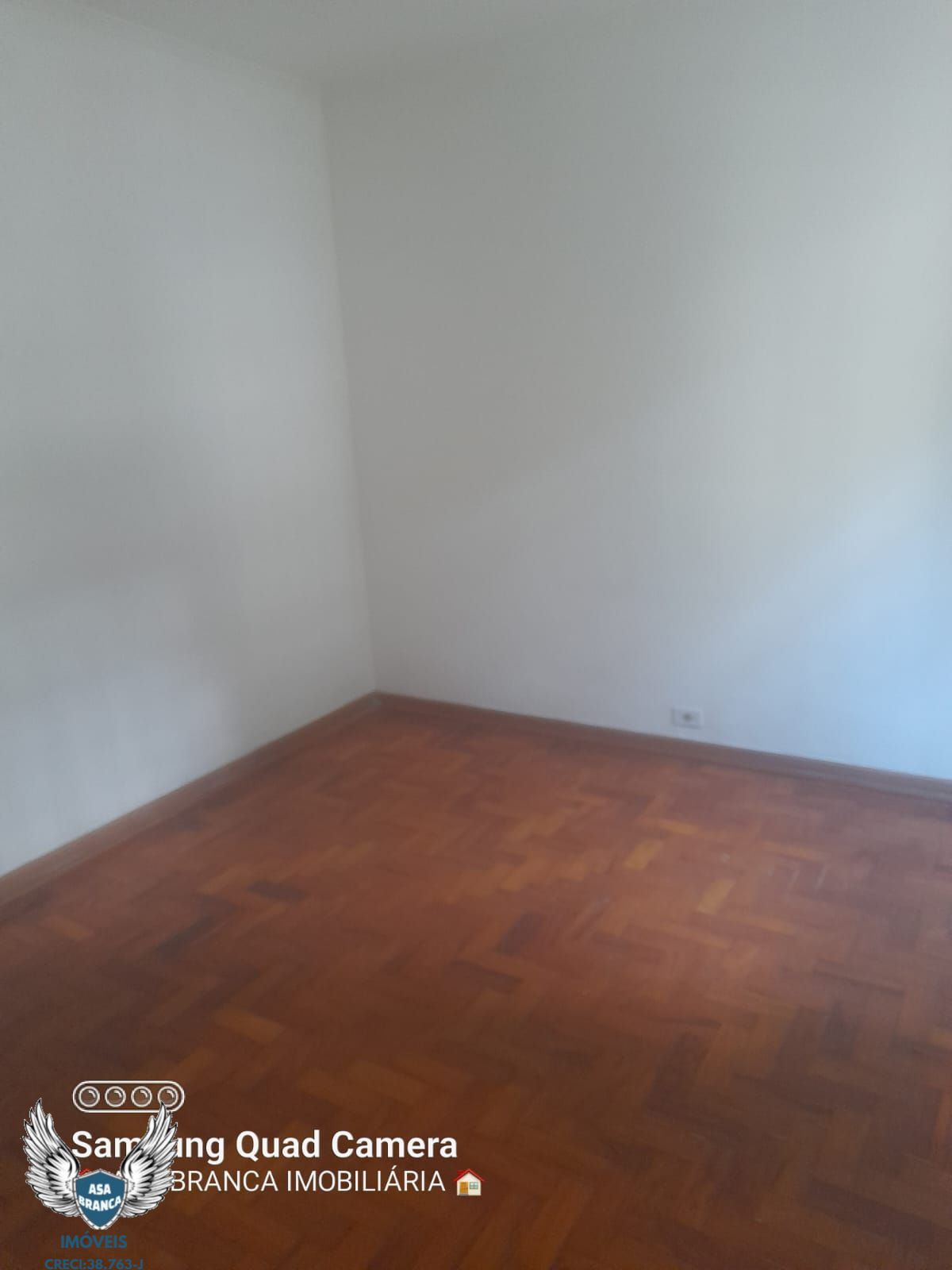 Apartamento para alugar com 2 quartos, 75m² - Foto 22