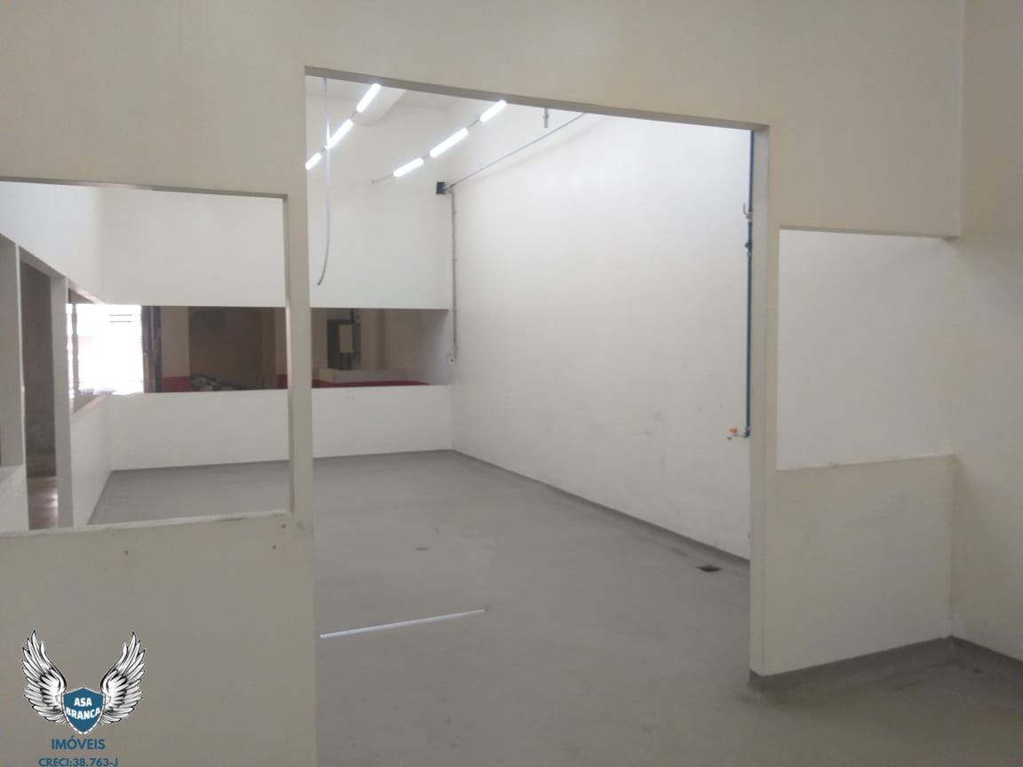 Loja-Salão para alugar com 4 quartos, 466m² - Foto 10