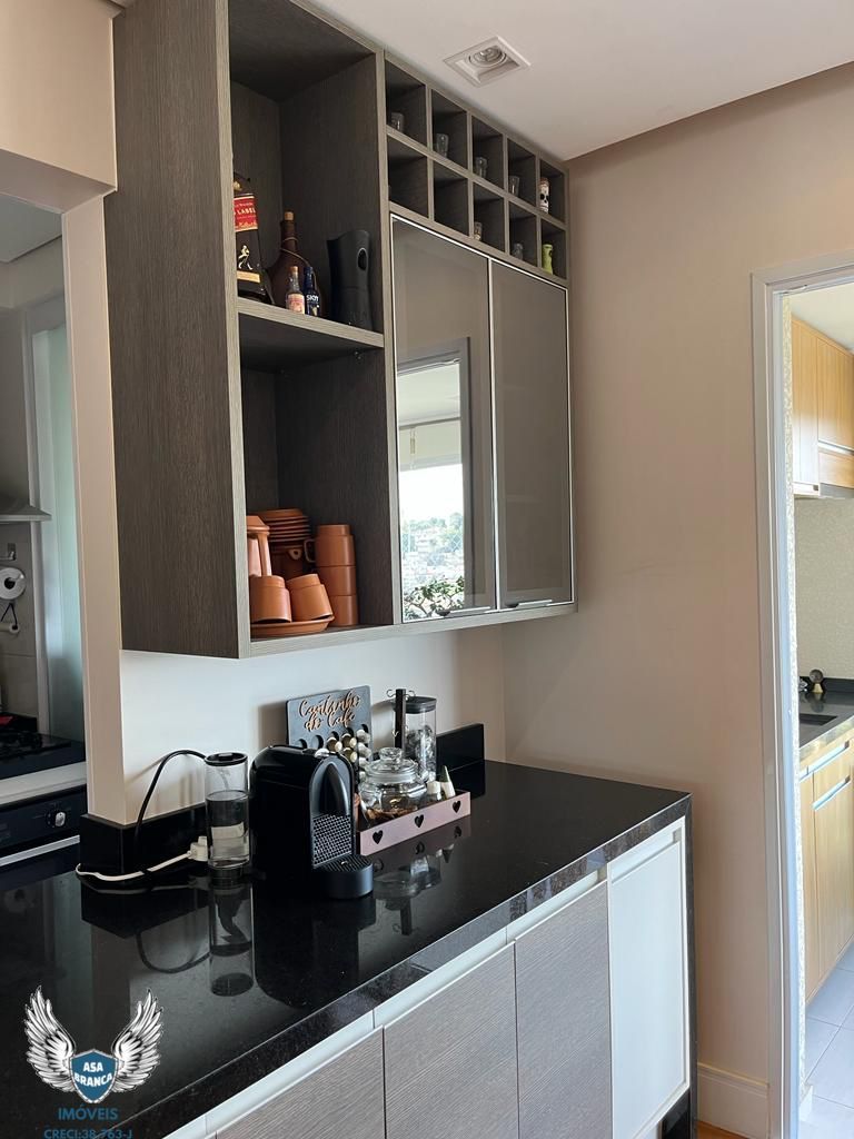 Apartamento à venda com 2 quartos, 70m² - Foto 14