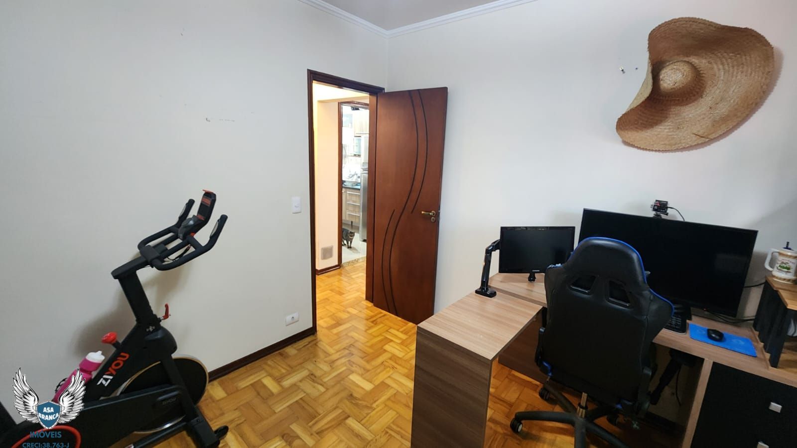 Apartamento à venda com 2 quartos, 63m² - Foto 7