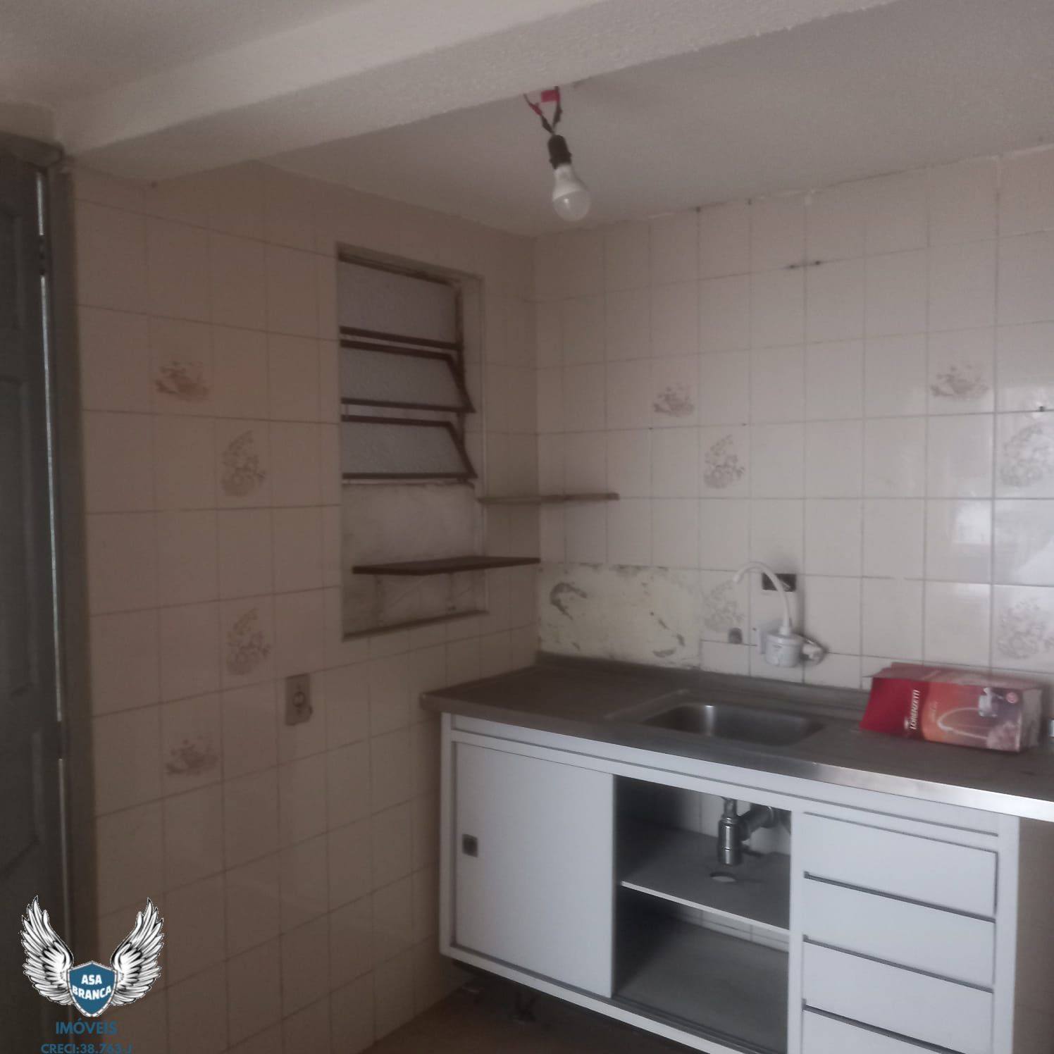 Casa à venda com 3 quartos, 98m² - Foto 18