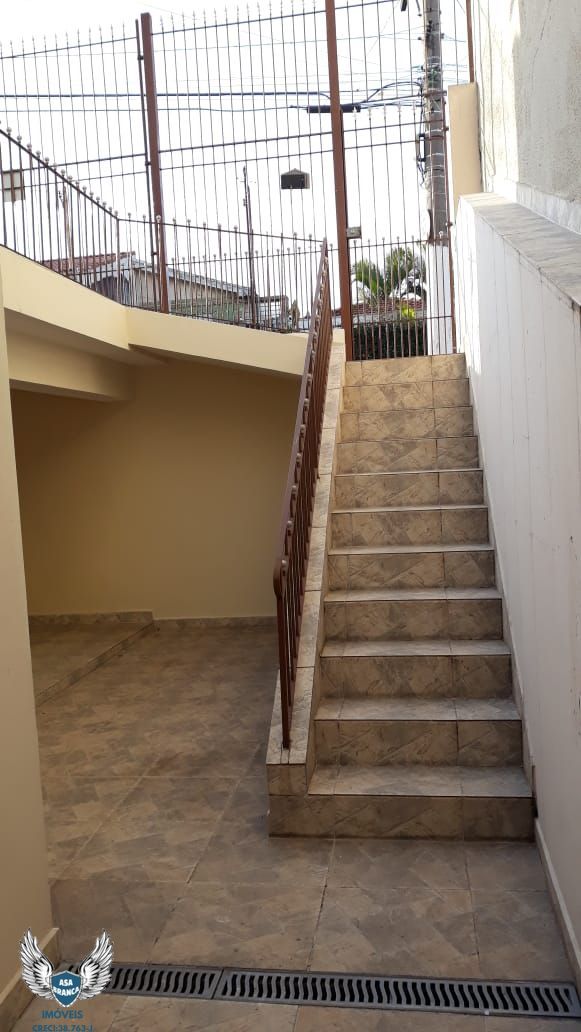 Sobrado à venda com 2 quartos, 164m² - Foto 22