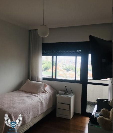 Apartamento à venda com 4 quartos, 185m² - Foto 18