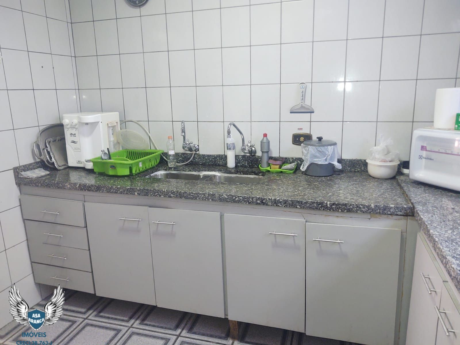 Sobrado à venda com 4 quartos, 250m² - Foto 11