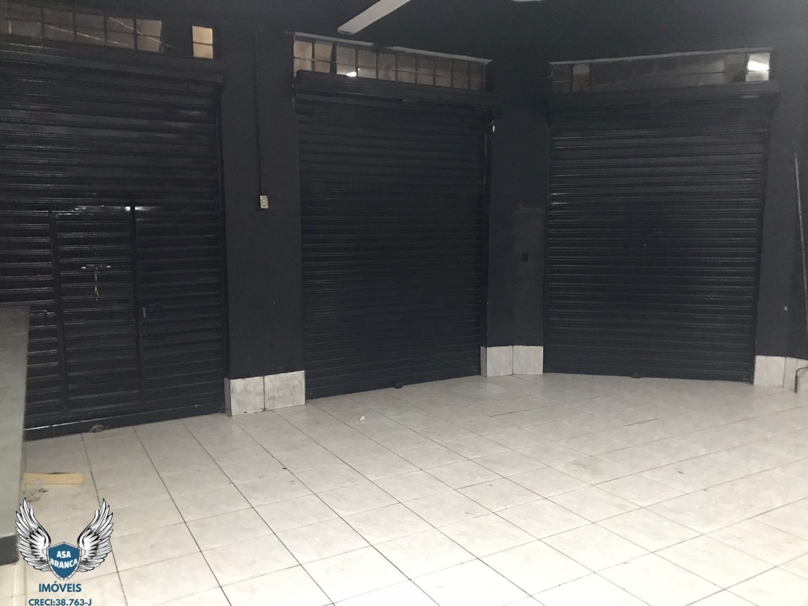 Loja-Salão para alugar com 2 quartos, 100m² - Foto 4