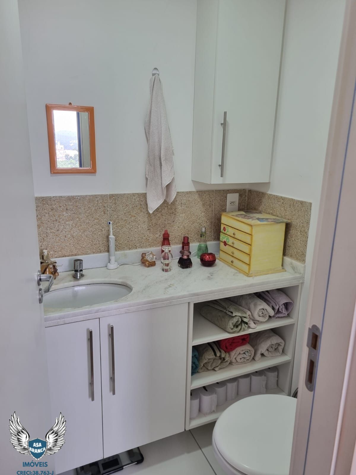 Apartamento à venda com 3 quartos, 83m² - Foto 28