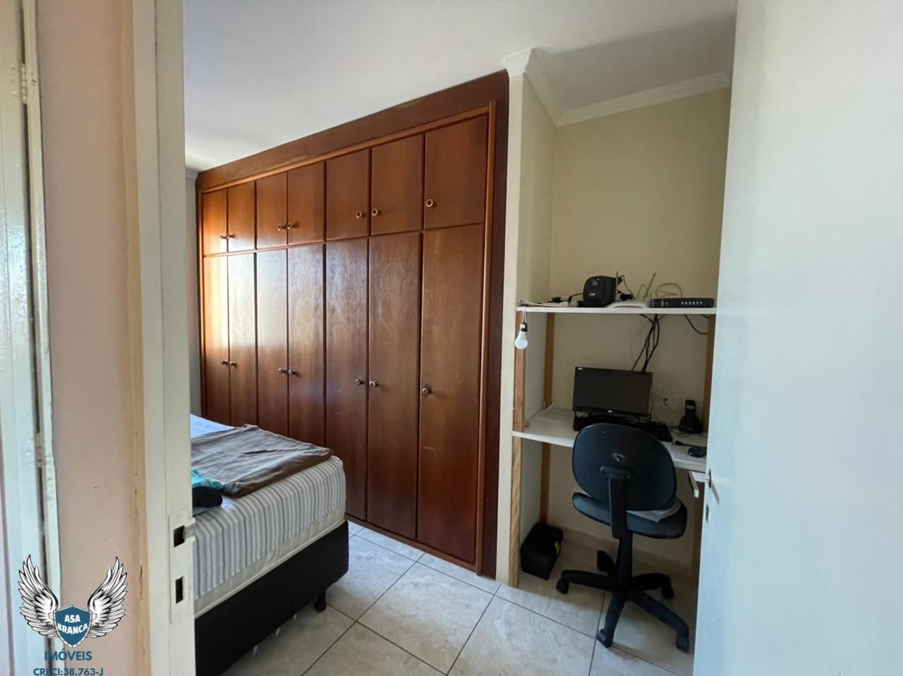 Apartamento à venda com 3 quartos, 83m² - Foto 21