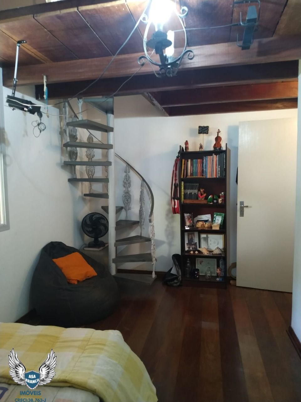 Casa à venda com 4 quartos, 1020m² - Foto 26