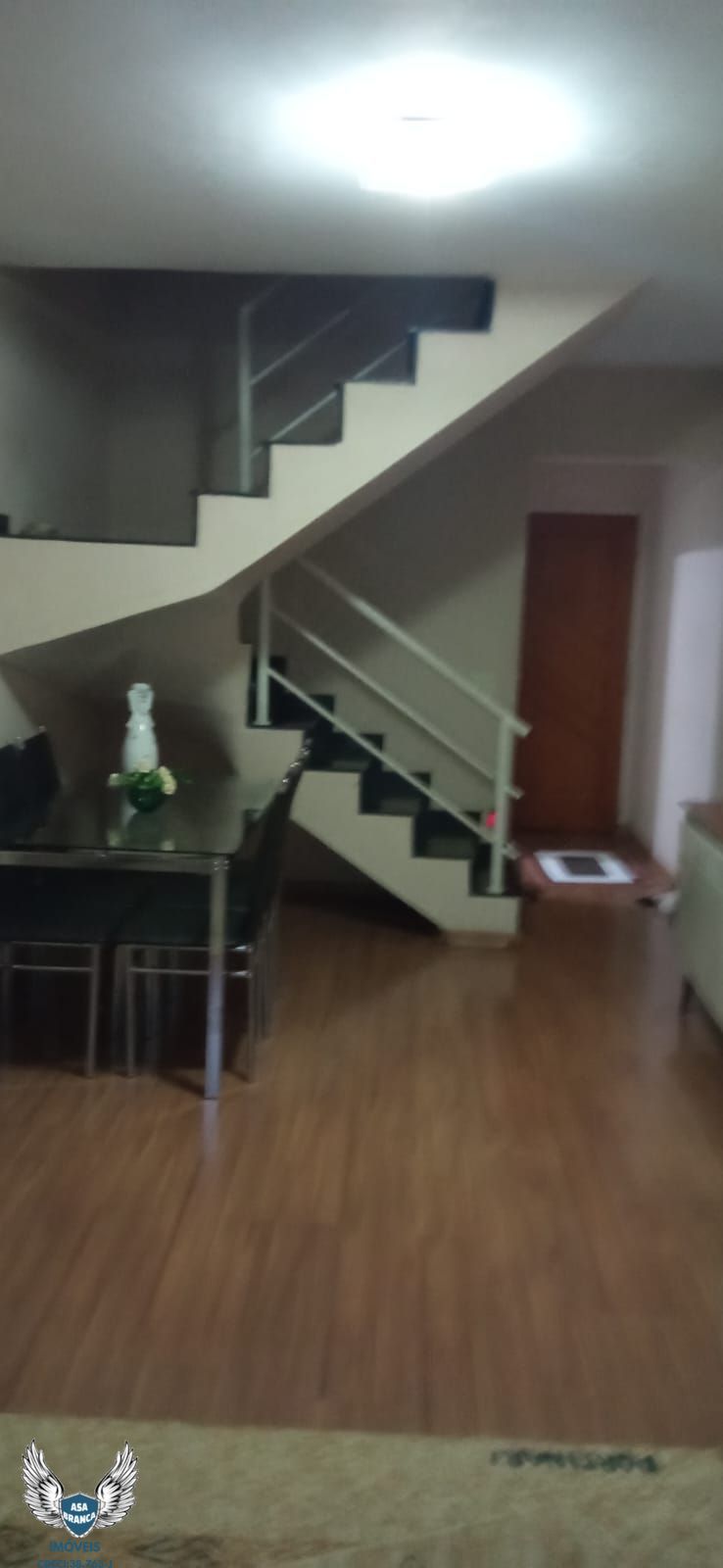 Apartamento à venda com 3 quartos, 147m² - Foto 2