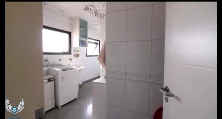 Apartamento à venda com 4 quartos, 220m² - Foto 14