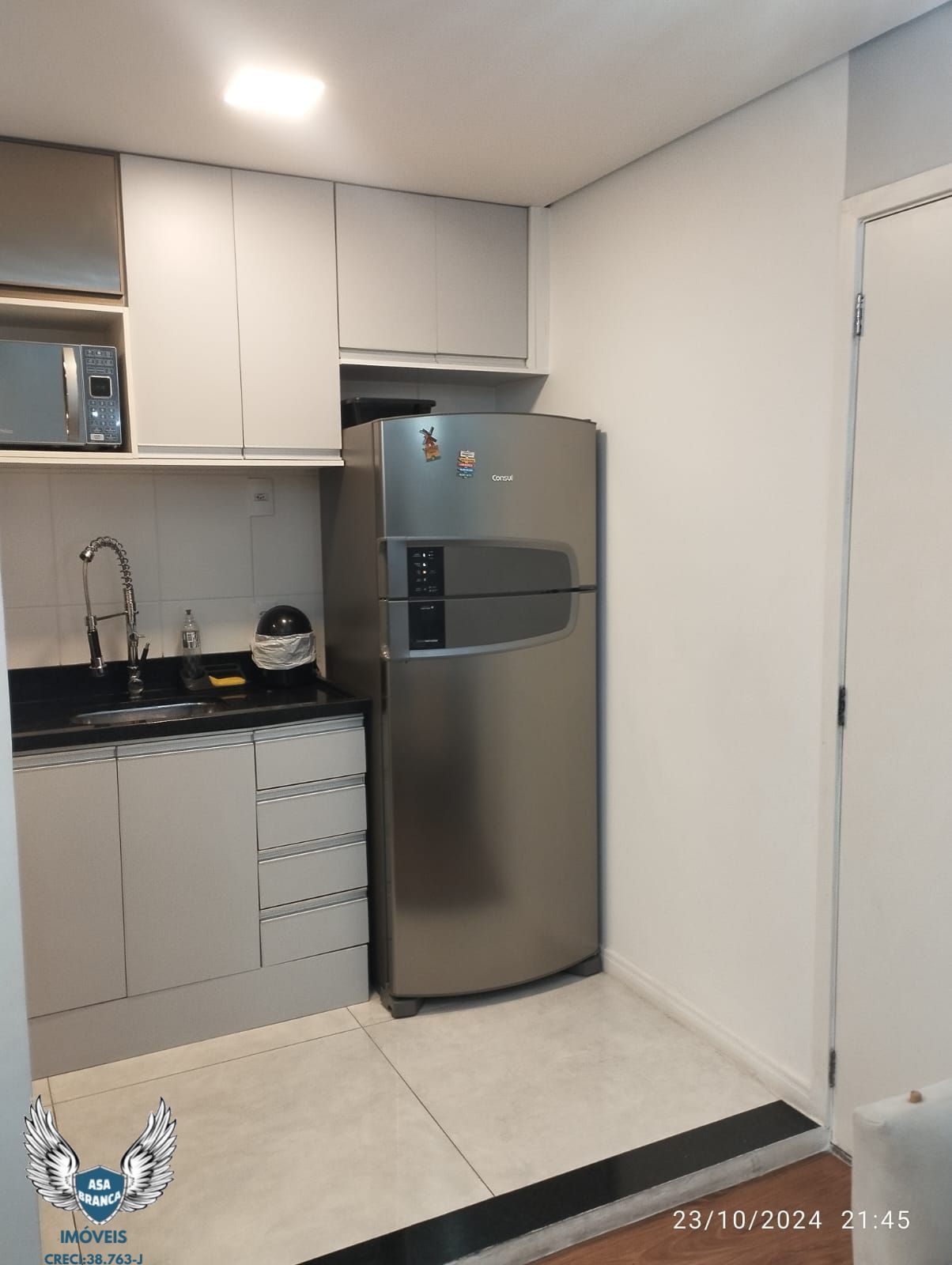 Apartamento à venda com 2 quartos, 42m² - Foto 17