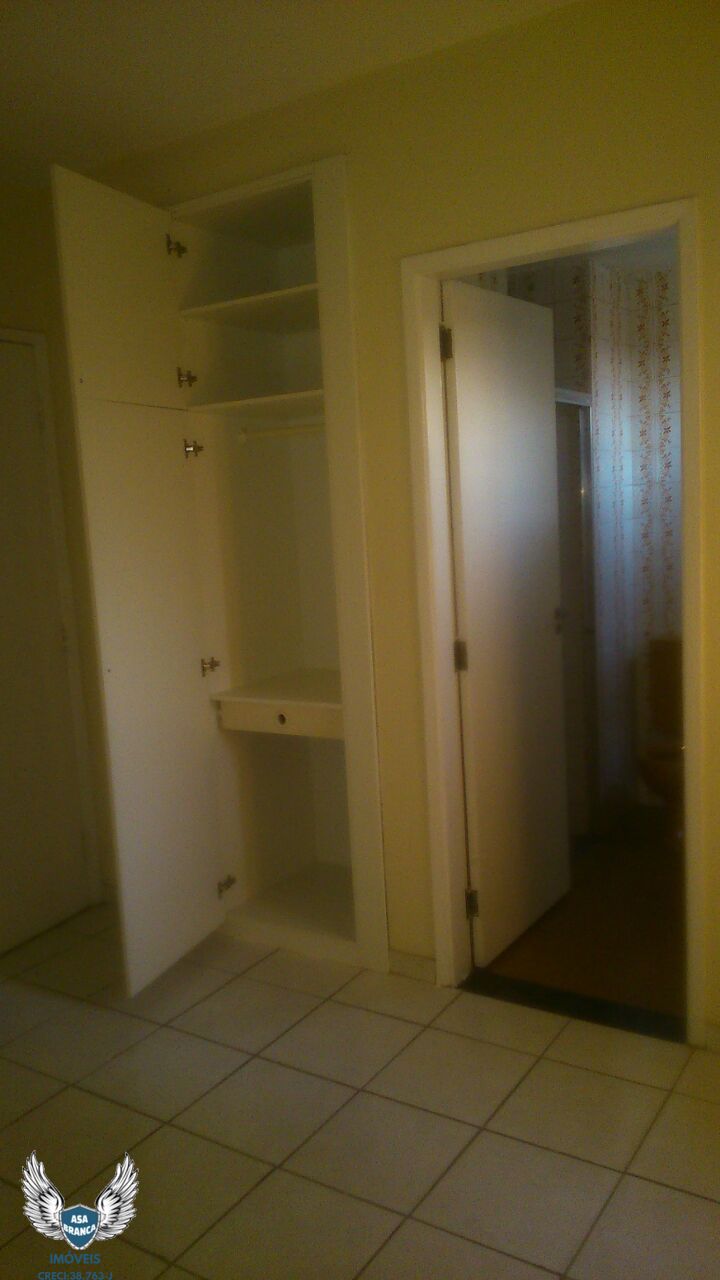 Apartamento à venda com 2 quartos, 72m² - Foto 12