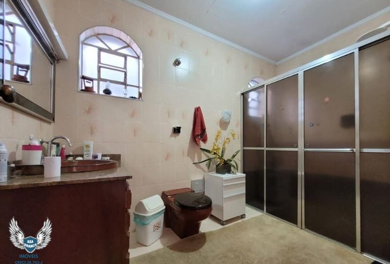 Sobrado à venda com 3 quartos, 240m² - Foto 14