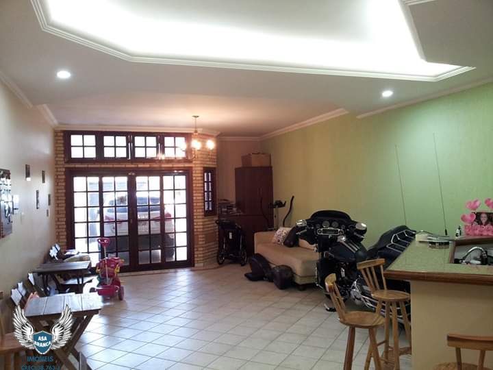 Casa à venda com 4 quartos, 260m² - Foto 26