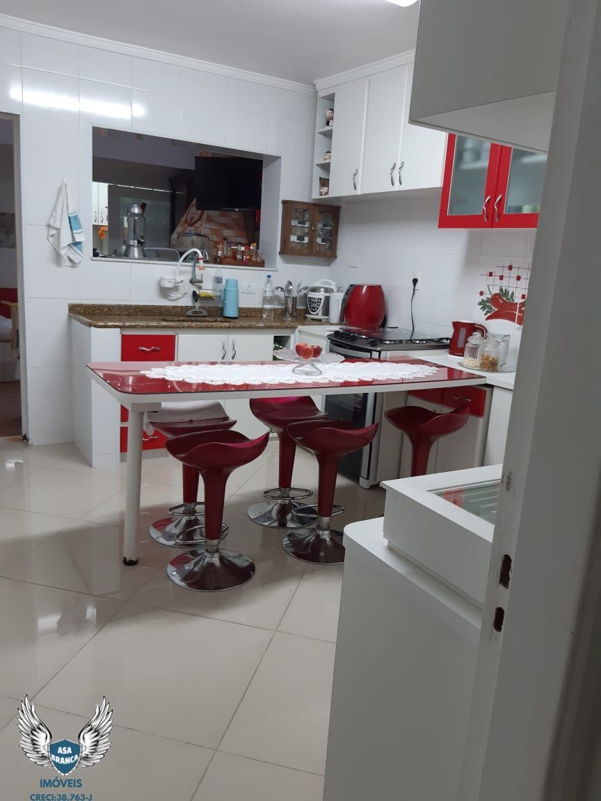 Sobrado à venda com 3 quartos, 100m² - Foto 18