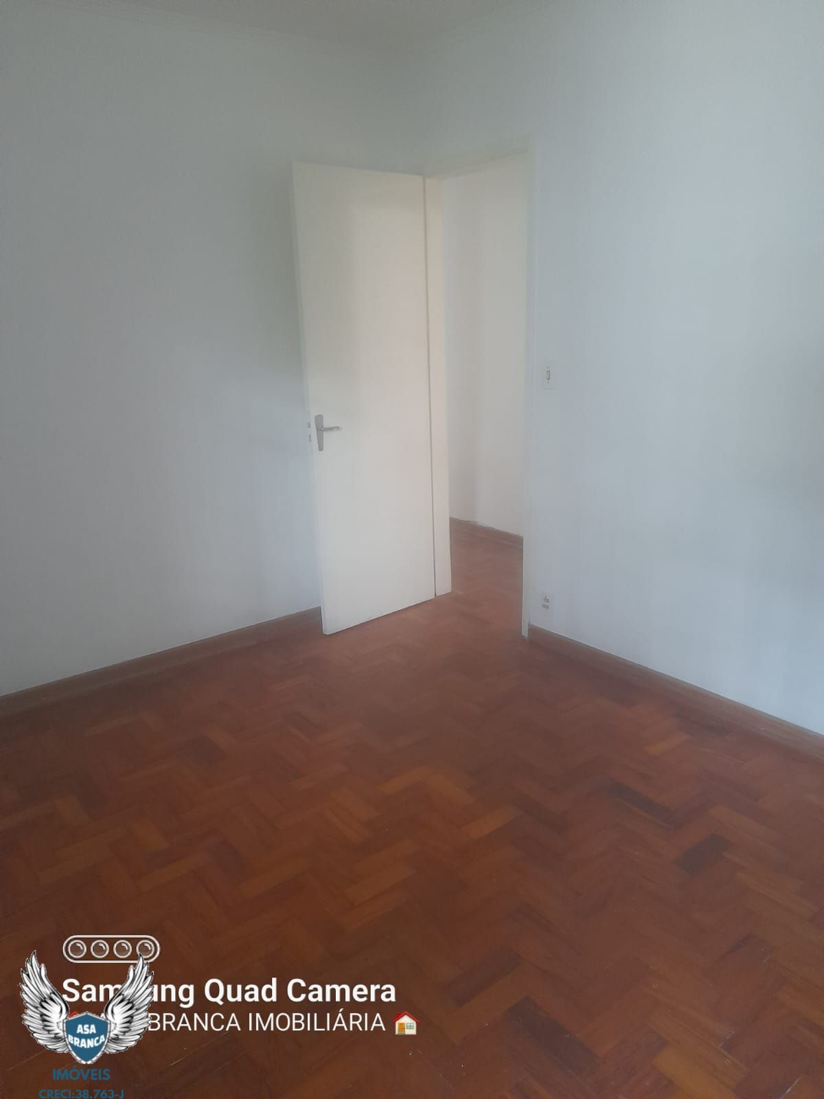 Apartamento para alugar com 2 quartos, 75m² - Foto 21