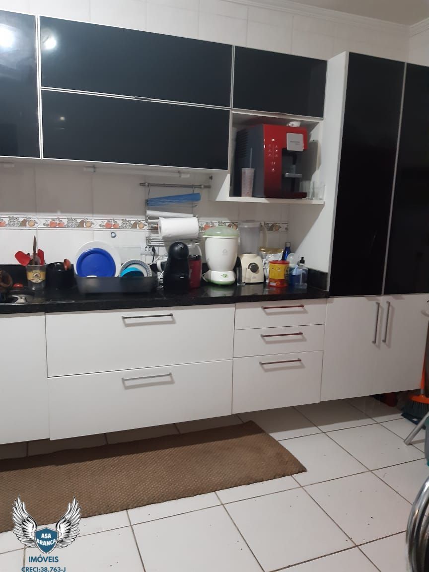 Sobrado à venda com 3 quartos, 260m² - Foto 35