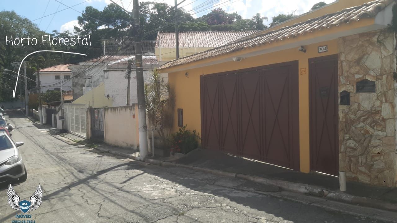 Casa à venda com 2 quartos, 420m² - Foto 1