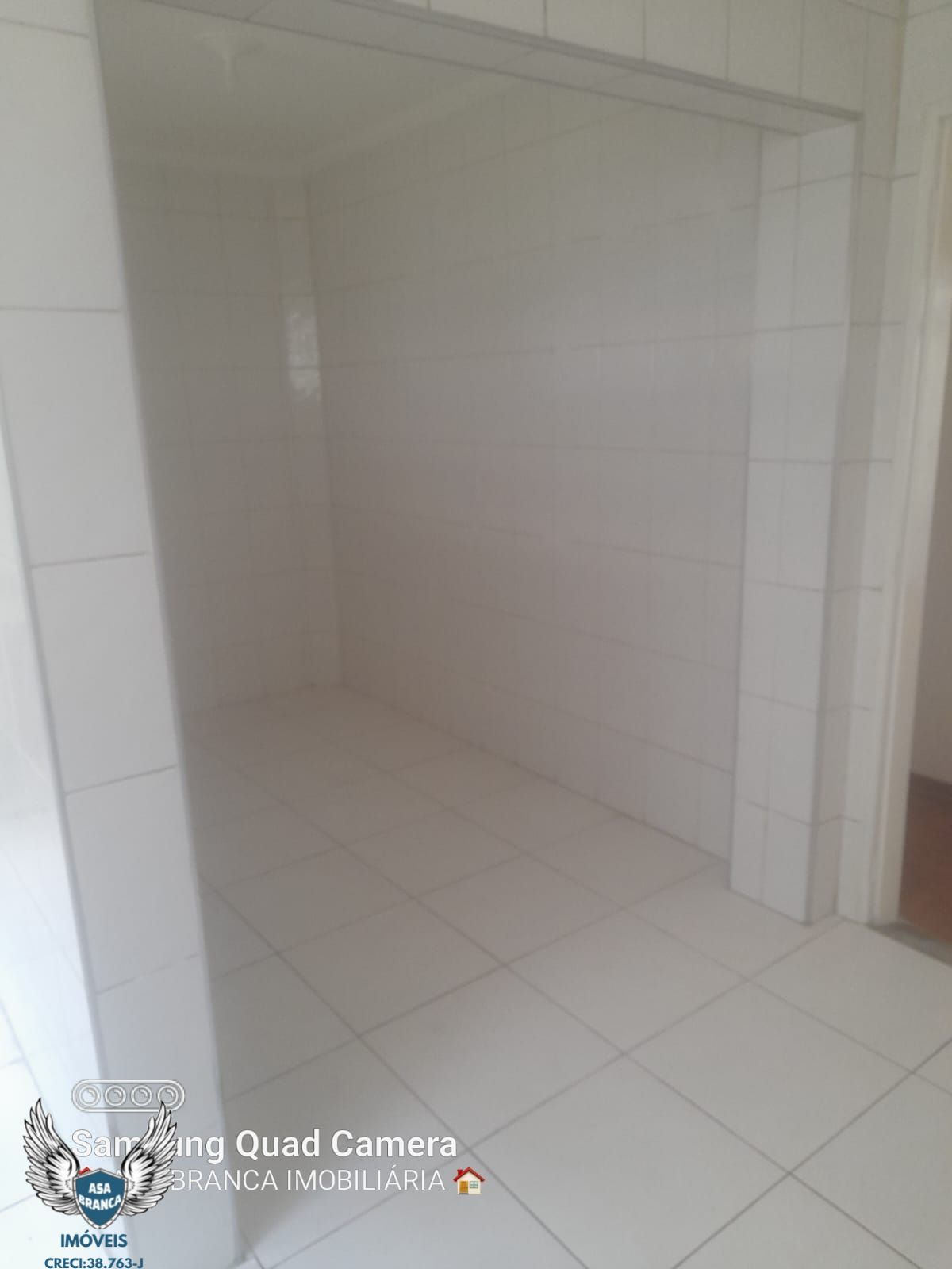 Apartamento para alugar com 2 quartos, 75m² - Foto 12