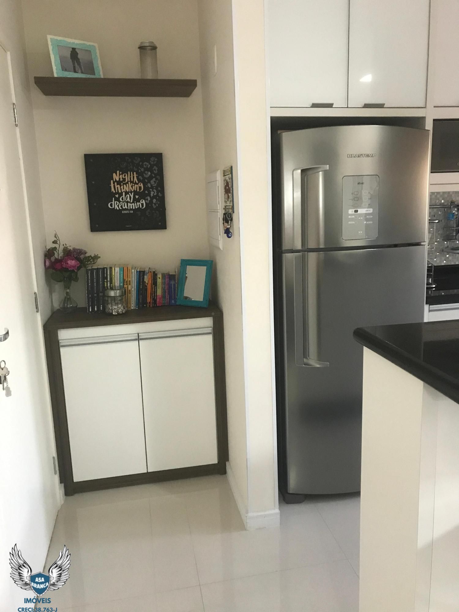 Apartamento à venda com 2 quartos, 51m² - Foto 11