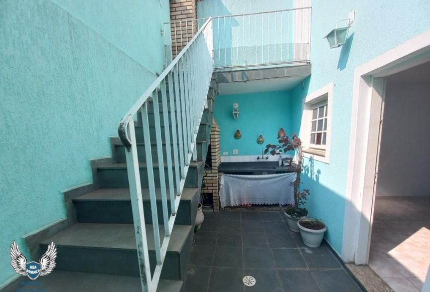 Sobrado à venda com 3 quartos, 200m² - Foto 21