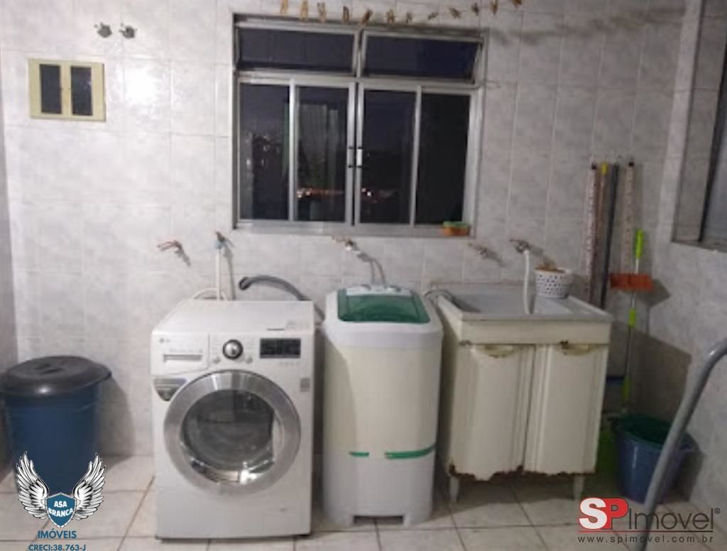 Sobrado à venda com 3 quartos, 210m² - Foto 11