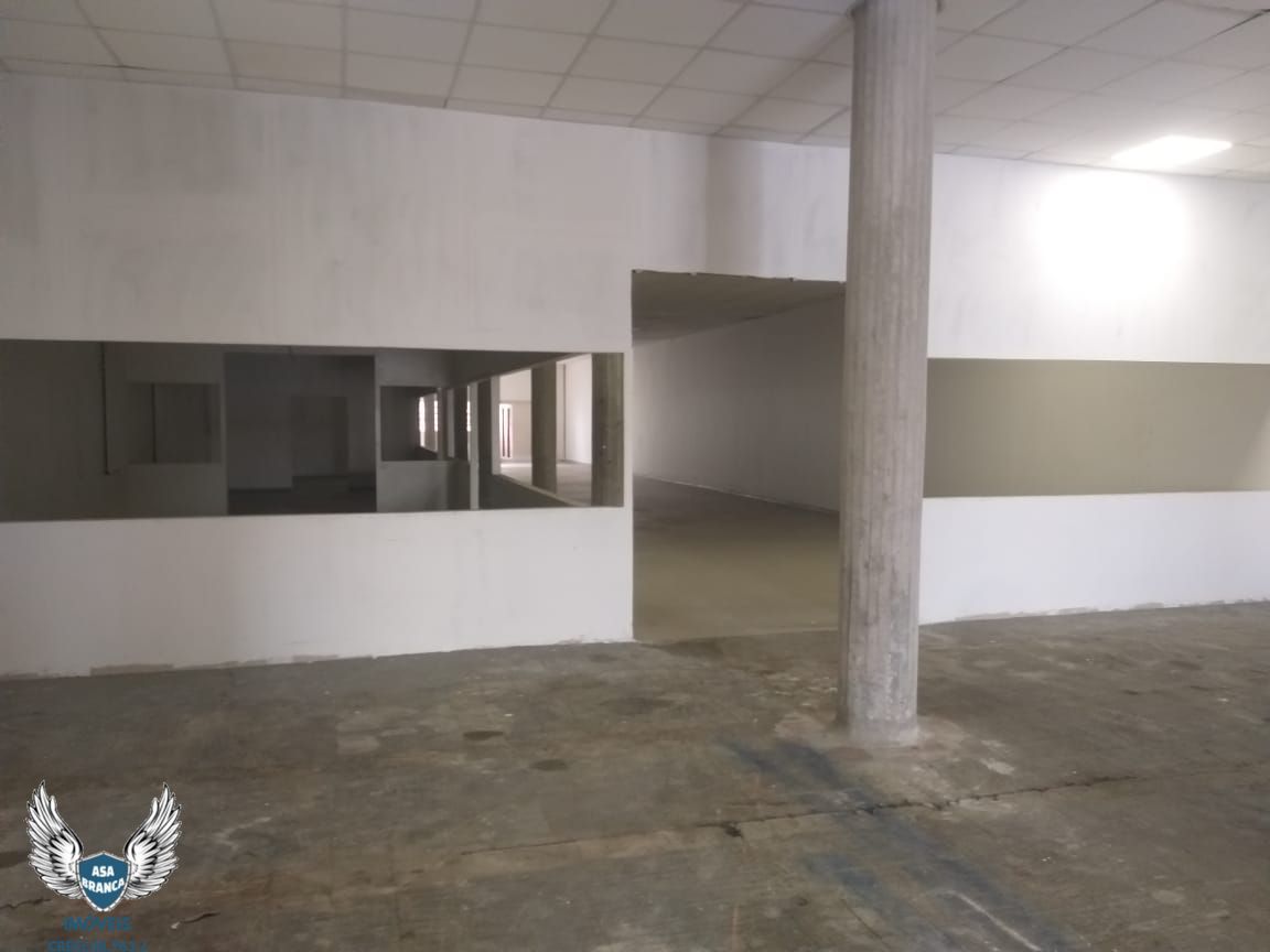 Loja-Salão para alugar com 4 quartos, 466m² - Foto 18