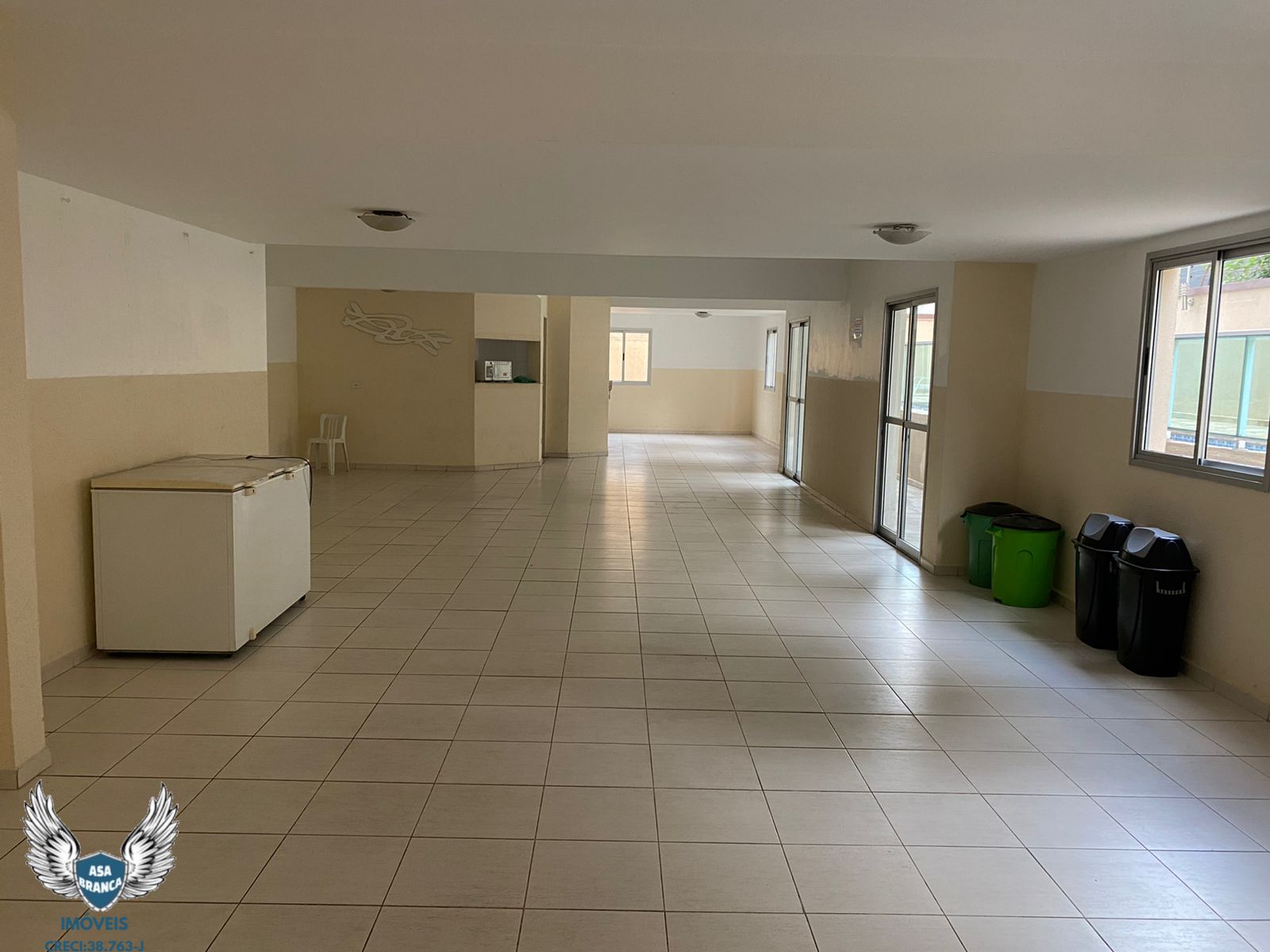 Apartamento à venda com 3 quartos, 83m² - Foto 33