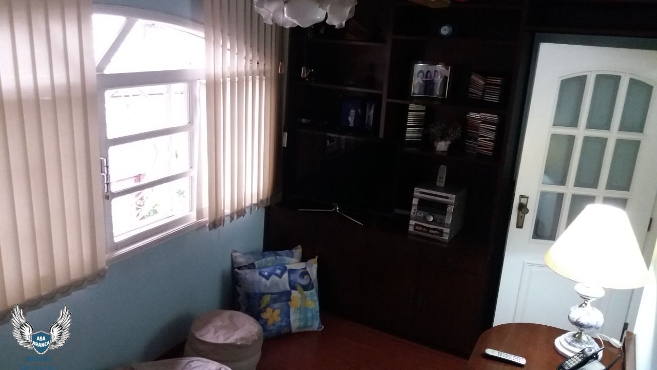 Sobrado à venda com 4 quartos, 345m² - Foto 22