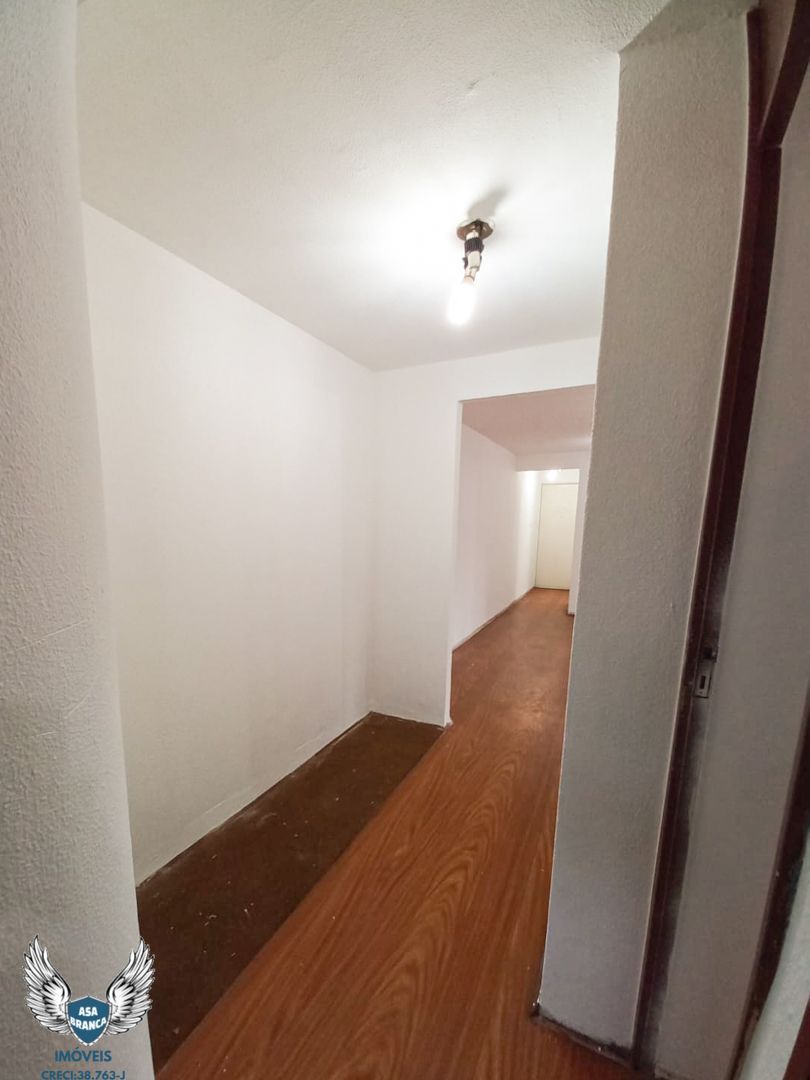 Apartamento à venda com 2 quartos, 80m² - Foto 11