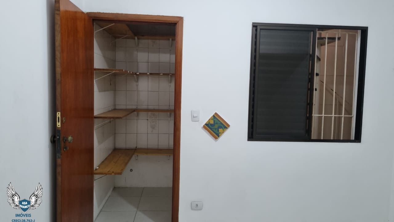 Casa para alugar com 3 quartos, 145m² - Foto 24