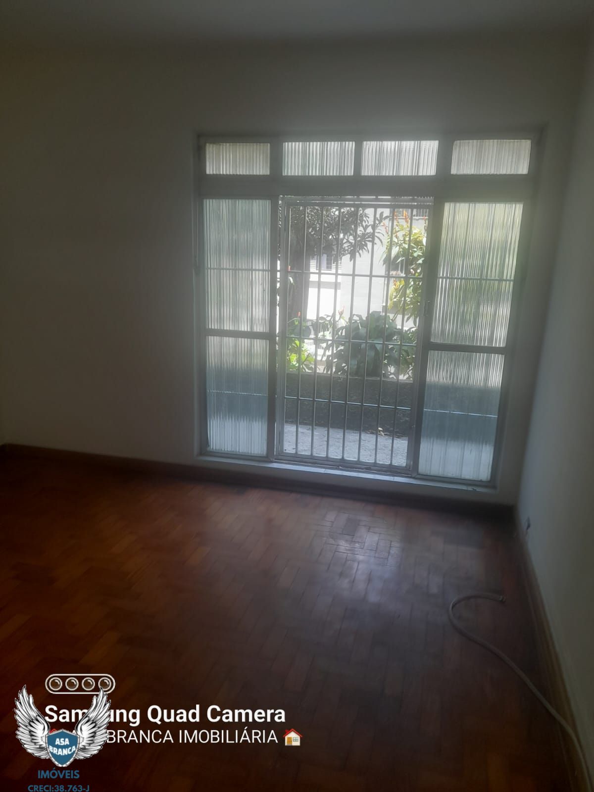 Apartamento para alugar com 2 quartos, 75m² - Foto 31