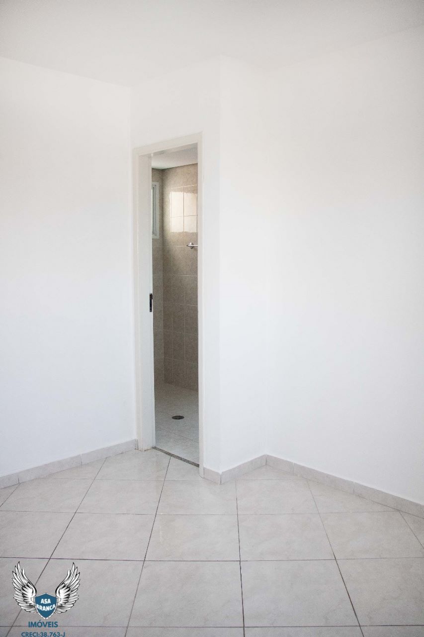 Apartamento à venda com 3 quartos, 70m² - Foto 19