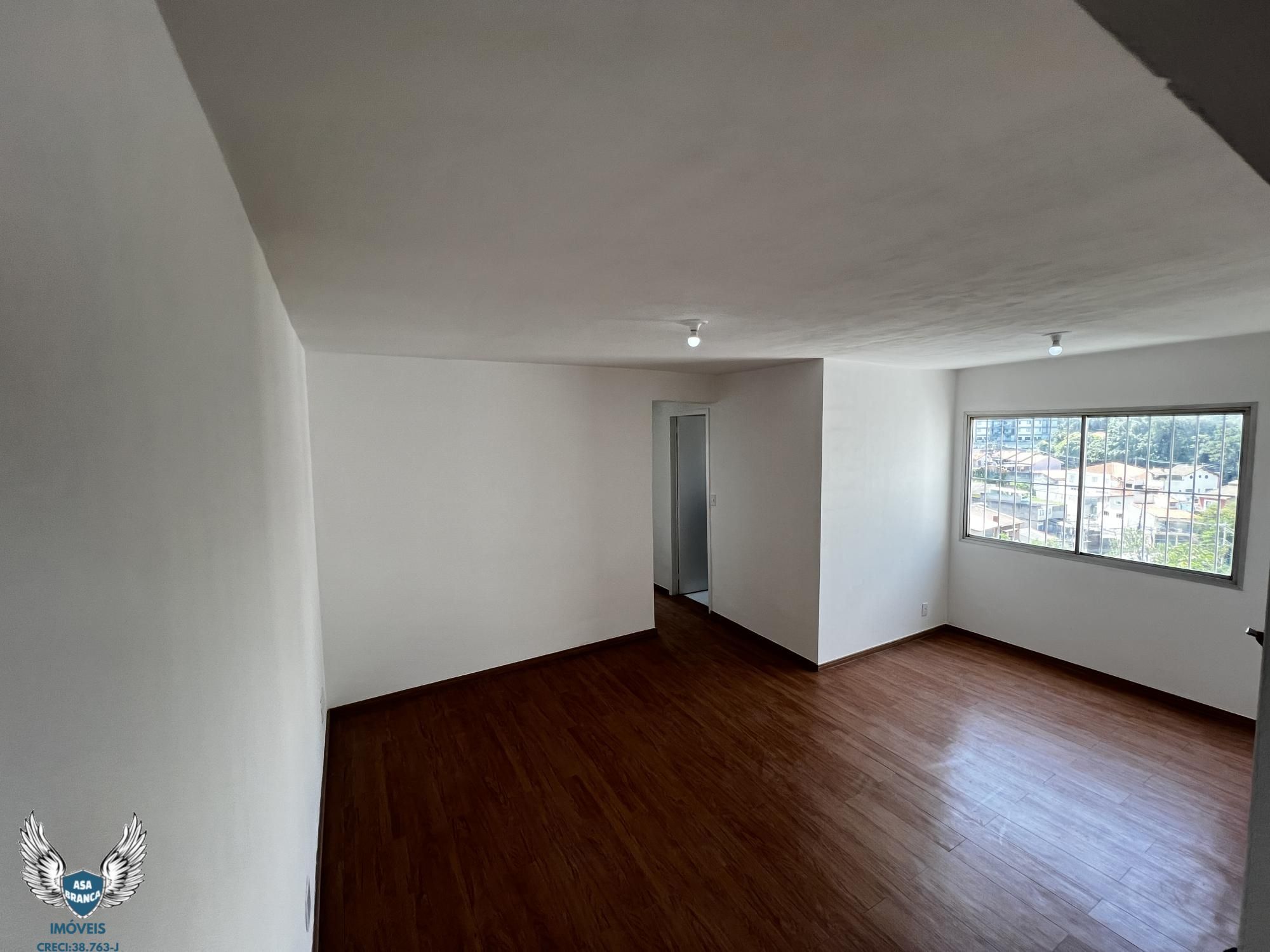 Apartamento à venda com 2 quartos, 62m² - Foto 13