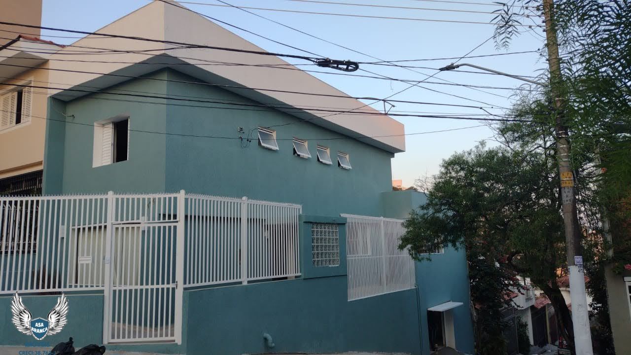 Sobrado à venda e aluguel com 3 quartos, 220m² - Foto 22