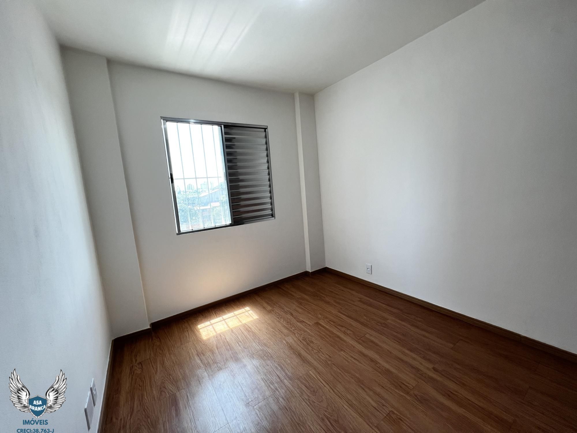 Apartamento à venda com 2 quartos, 62m² - Foto 21