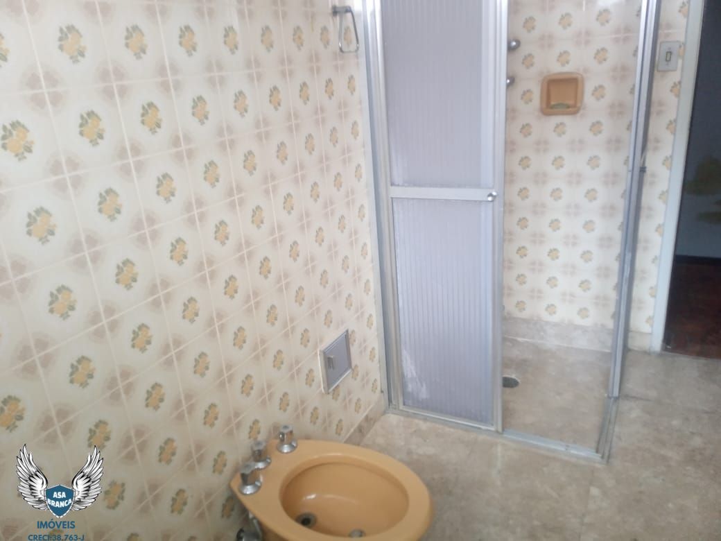 Sobrado à venda com 3 quartos, 234m² - Foto 29