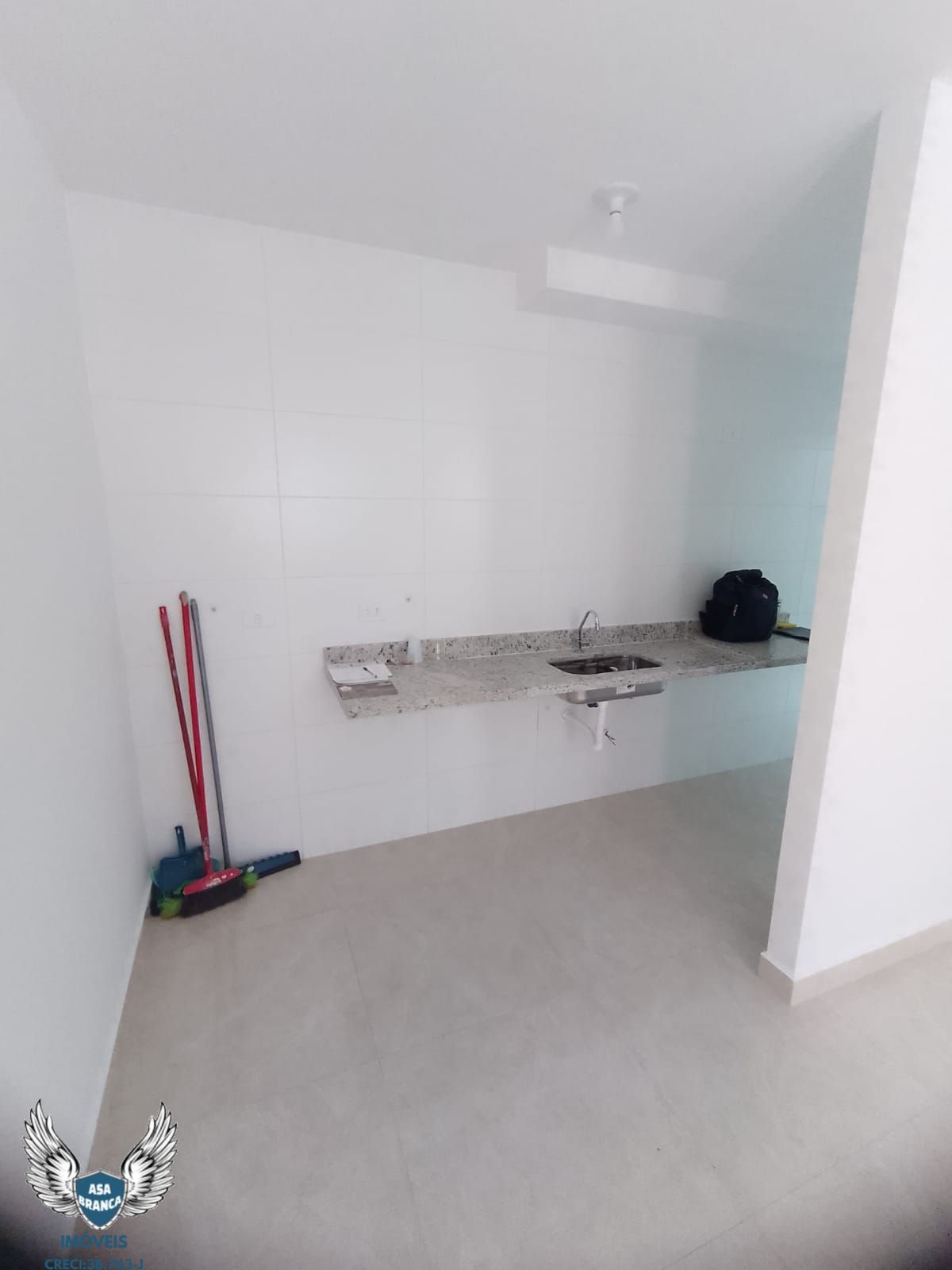 Apartamento à venda com 1 quarto, 34m² - Foto 11