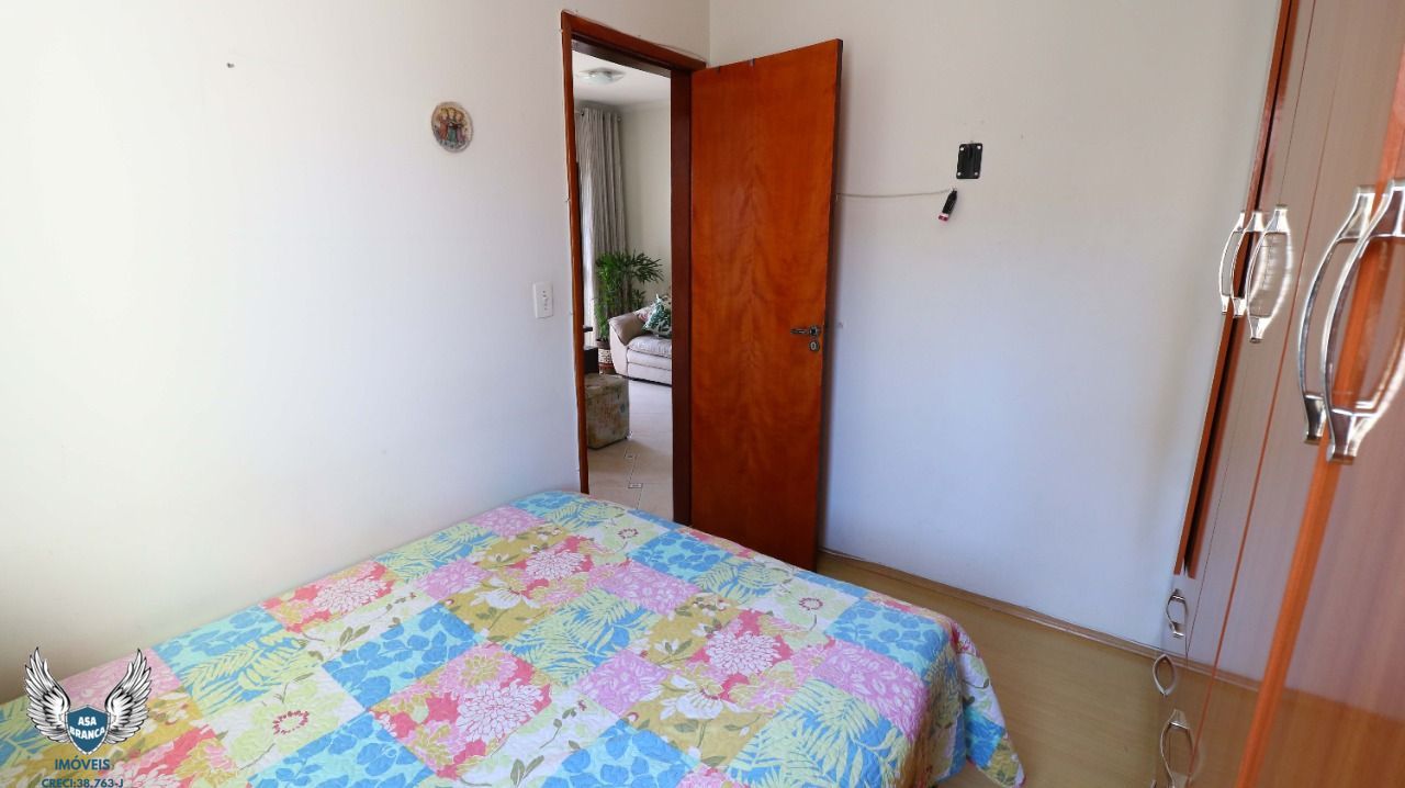 Apartamento à venda com 2 quartos, 57m² - Foto 14